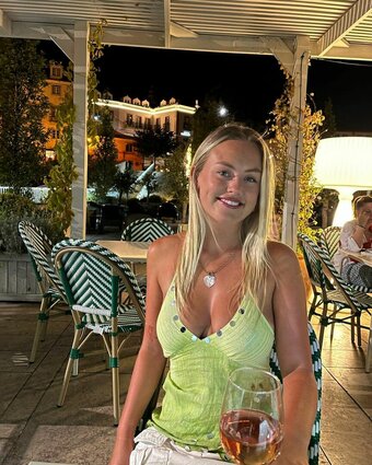 Ruby Carter / rubycarter50 / rubycarterr_ Nude Leaks OnlyFans Photo 1