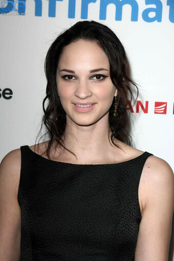 Ruby Modine Nude Leaks Photo 14