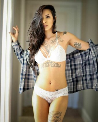 Ruby Renegade Nude Leaks Photo 11