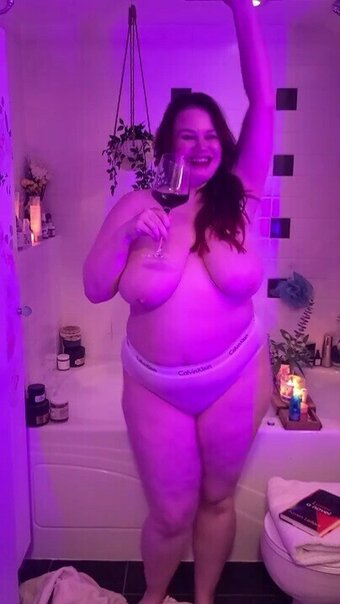 Ruby Roxx / rubyroxx / rubyroxxmodel / rubyroxxmodelofficial / vanrubyroxx Nude Leaks OnlyFans Photo 3