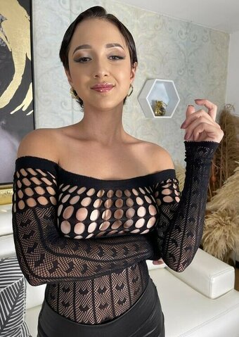 Ruby Walker Nude Leaks Photo 1