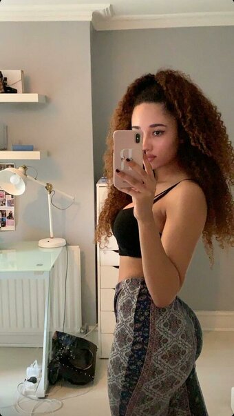 Rubyellaaa0 / Rubyella / Rubyellaxo Nude Leaks Photo 13