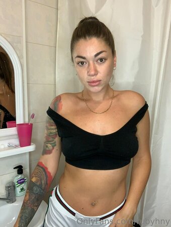rubyhny Nude Leaks Photo 21