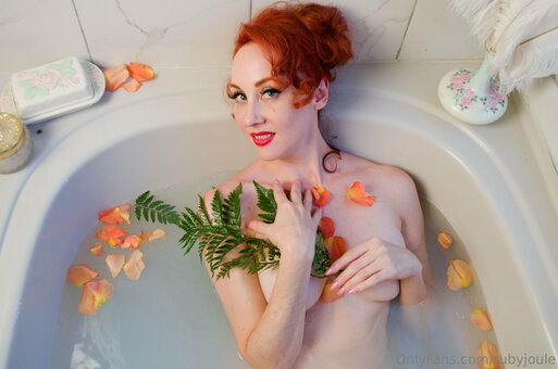 rubyjoule Nude Leaks Photo 1