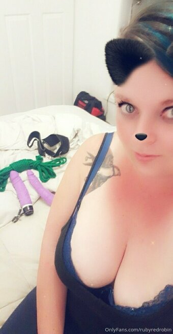 rubyredrobin Nude Leaks Photo 6