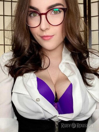 RubyRousson / https: / rubyroussonfree Nude Leaks OnlyFans Photo 26