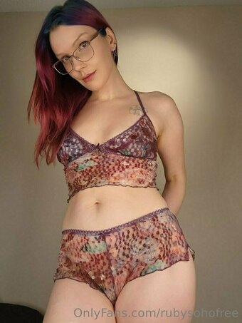 rubysohofree Nude Leaks Photo 11