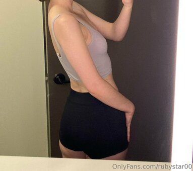 rubystar00 Nude Leaks Photo 4