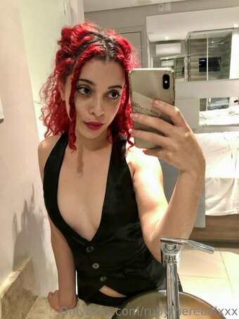 rubytherebelxxx Nude Leaks Photo 1