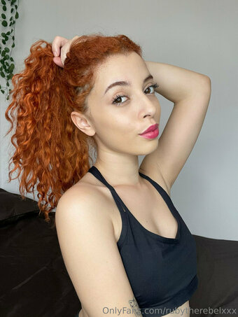 rubytherebelxxx Nude Leaks Photo 20