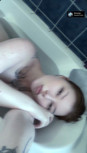 Russiankitty / _RUSSIANBRATZ_ / __russianbratz__ / russianbratz Nude Leaks Photo 4