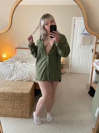 RX7FBae Nude Leaks Photo 9