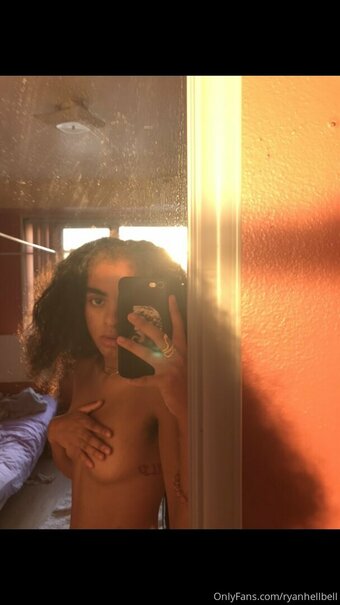 ryanhellbell Nude Leaks Photo 2
