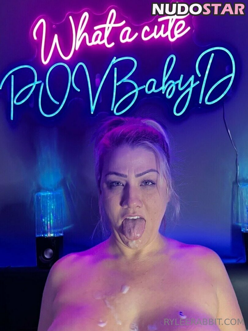 Rylee Rabbit exposed in intimate leaks