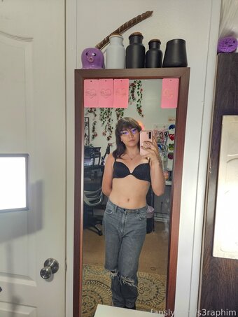 s3raphim Nude Leaks Photo 13