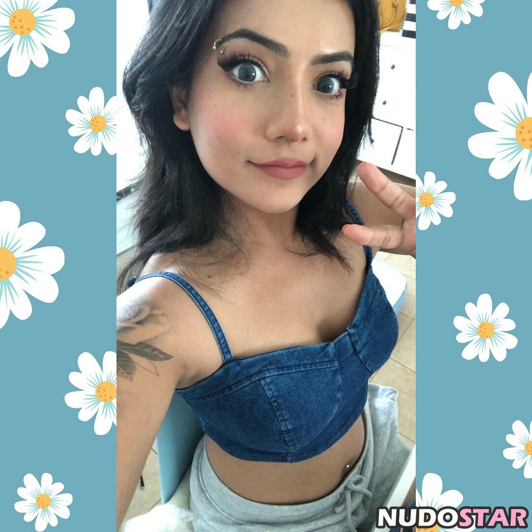 Saaniyax  Saaniya Abbas Nude Leaks Photo 22 - NudoStar