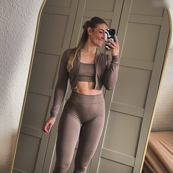 sabina_pssh Nude Leaks Photo 2