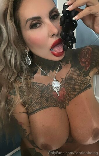 sabrinaboing Nude Leaks Photo 26