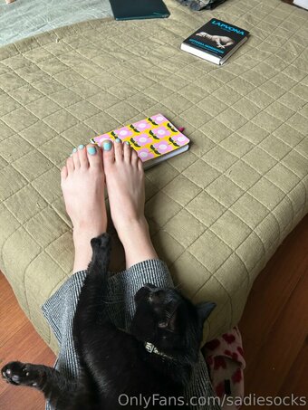 sadiesocks Nude Leaks Photo 4