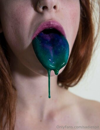 sadiespit Nude Leaks Photo 15