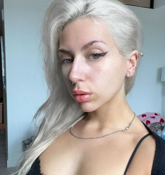 sageschultz / sagexschultz Nude Leaks OnlyFans Photo 4