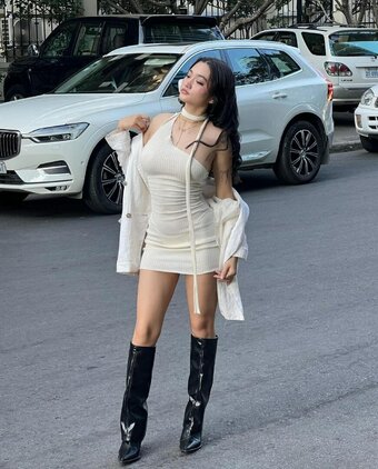 salysaouk Nude Leaks Photo 14