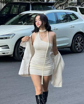 salysaouk Nude Leaks Photo 15