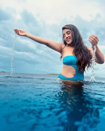 Sameeksha Sud Nude Leaks Photo 4