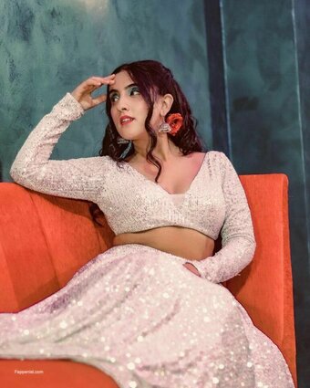 Sameeksha Sud Nude Leaks Photo 11