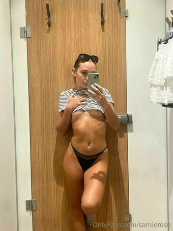 samierose Nude Leaks Photo 23