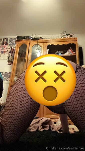 samisinxo Nude Leaks Photo 12