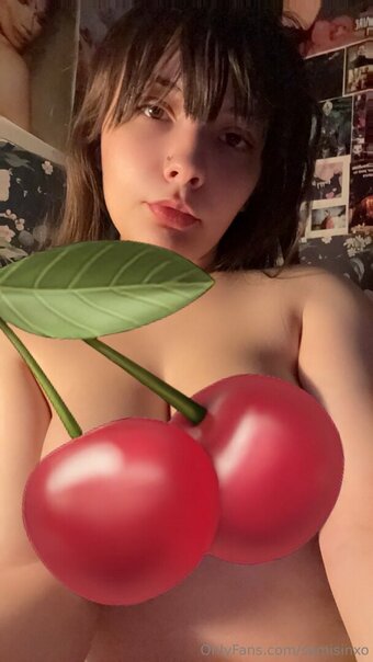 samisinxo Nude Leaks Photo 16