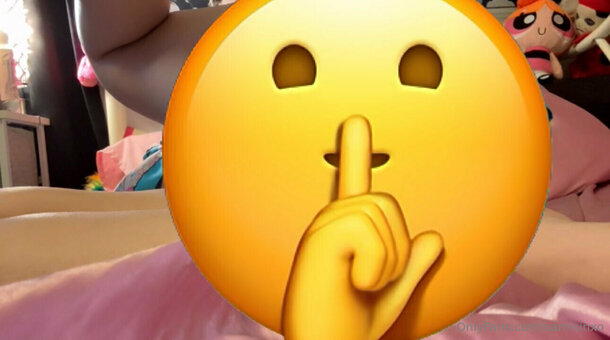 samisinxo Nude Leaks Photo 24