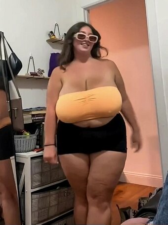 Sammy / Huge Tit Brunette / sammyjanee / sammys Nude Leaks OnlyFans Photo 22