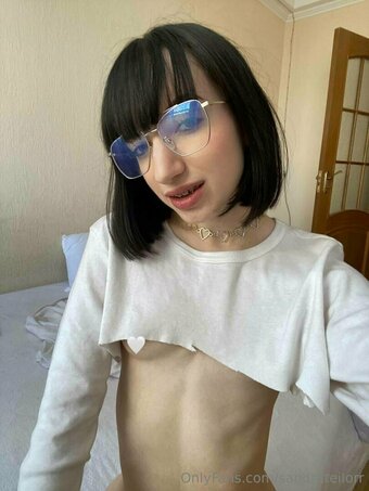 sandrateilorr / media / sandra teilor sandrateilorr / sandraligeour Nude Leaks OnlyFans Photo 1