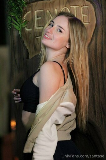 santase Nude Leaks Photo 16