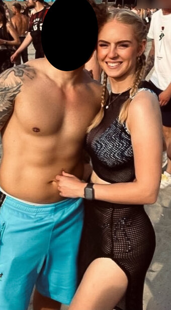 Sara Schaffhäuser Nude Leaks Photo 23