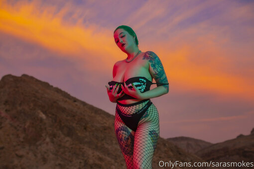 sarasmokes Nude Leaks Photo 2
