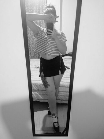 sarayermanoss Nude Leaks Photo 2