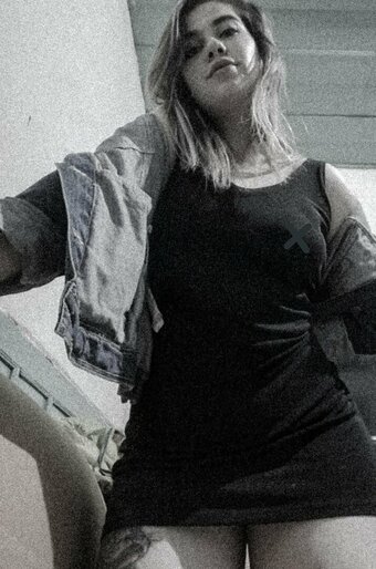 sarayermanoss Nude Leaks Photo 3