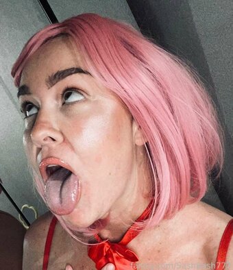 SashBash777 Nude Leaks Photo 17