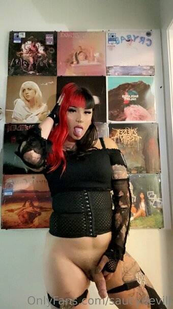 saucydevill Nude Leaks Photo 16