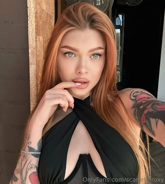 scarlett_roxy Nude Leaks Photo 3