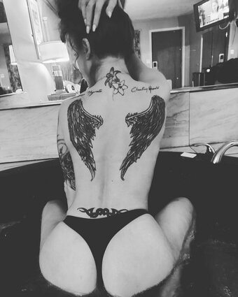 Scarlett Sofia / scarlettsofia_ Nude Leaks OnlyFans Photo 1