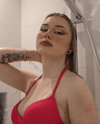 Schildizzl / schildi Nude Leaks Photo 4