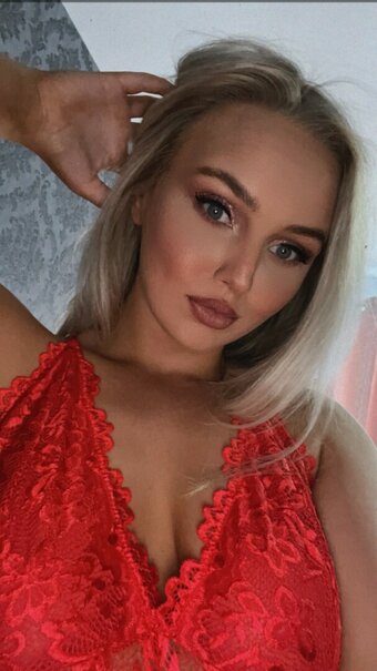 Scouselilyx / blondehunx / https: Nude Leaks Photo 1