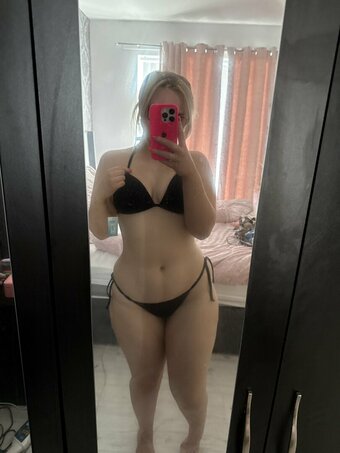 Scouselilyx / blondehunx / https: Nude Leaks Photo 10