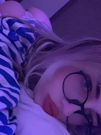 scribbllllee Nude Leaks Photo 6