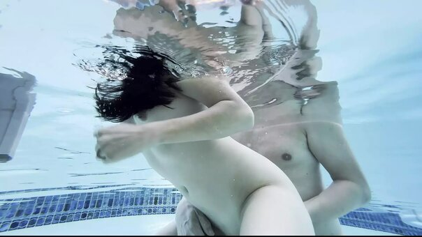 Scuba Step Nude Leaks Photo 2