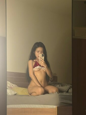 sdgrliceeee1 / bdgrliceno1 / https: / iceebrilliant / sdgrlice01 Nude Leaks OnlyFans Photo 4